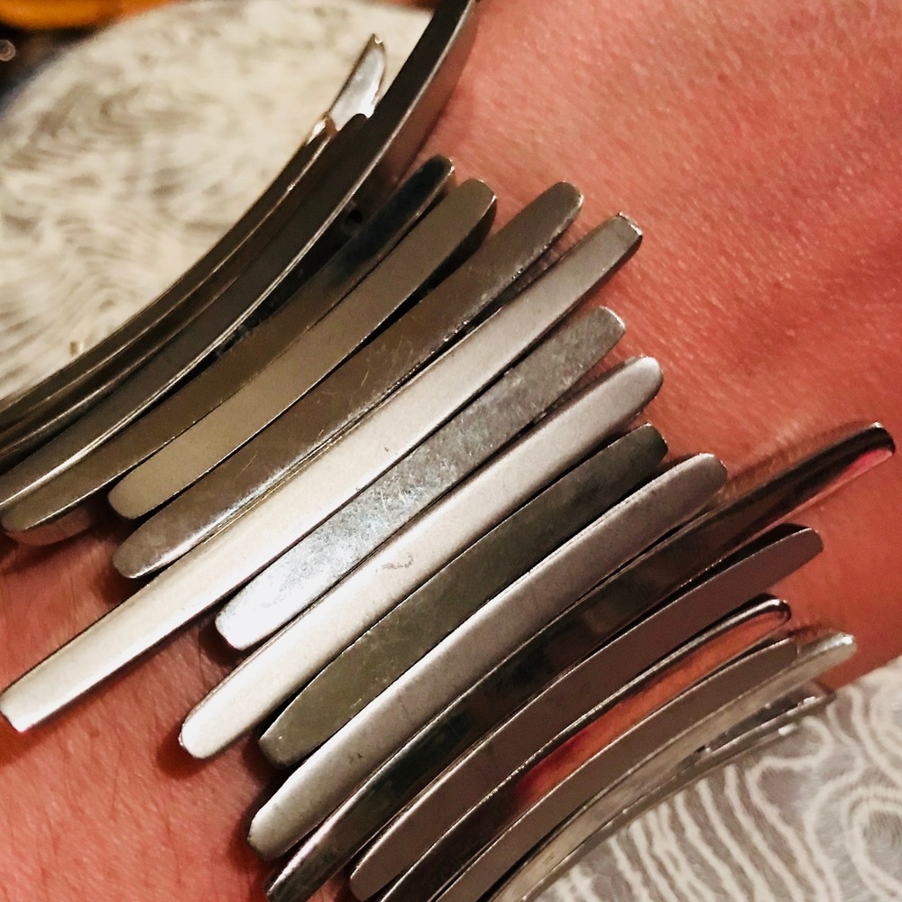 Vintage Silver Tone Stretch Asymmetrical Bracelet!